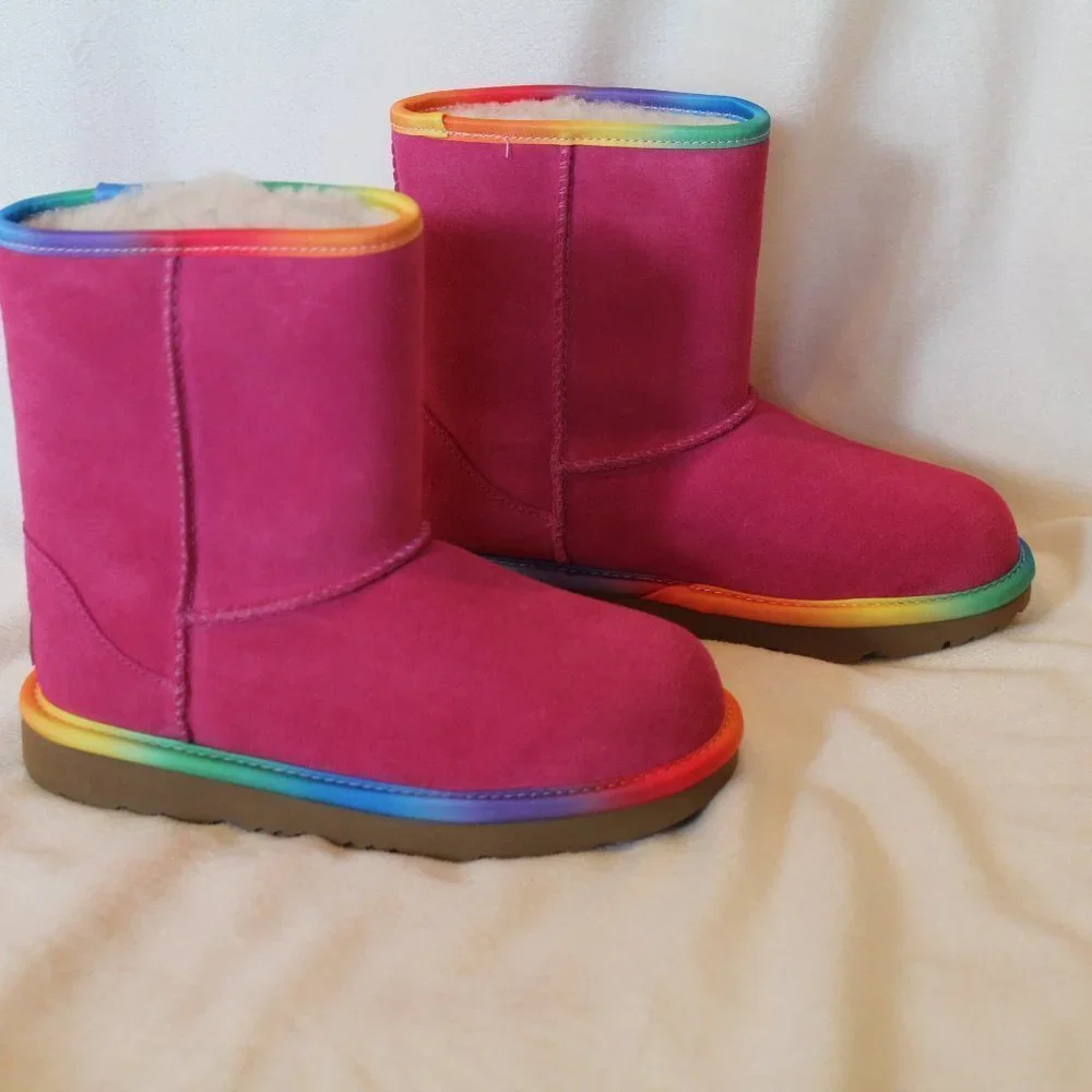 NIB UGG CLASSIC SHORT FUSCHIA PINK SUEDE YOUTH 5 6‎ WOMEN'S 7 8 BOOTS